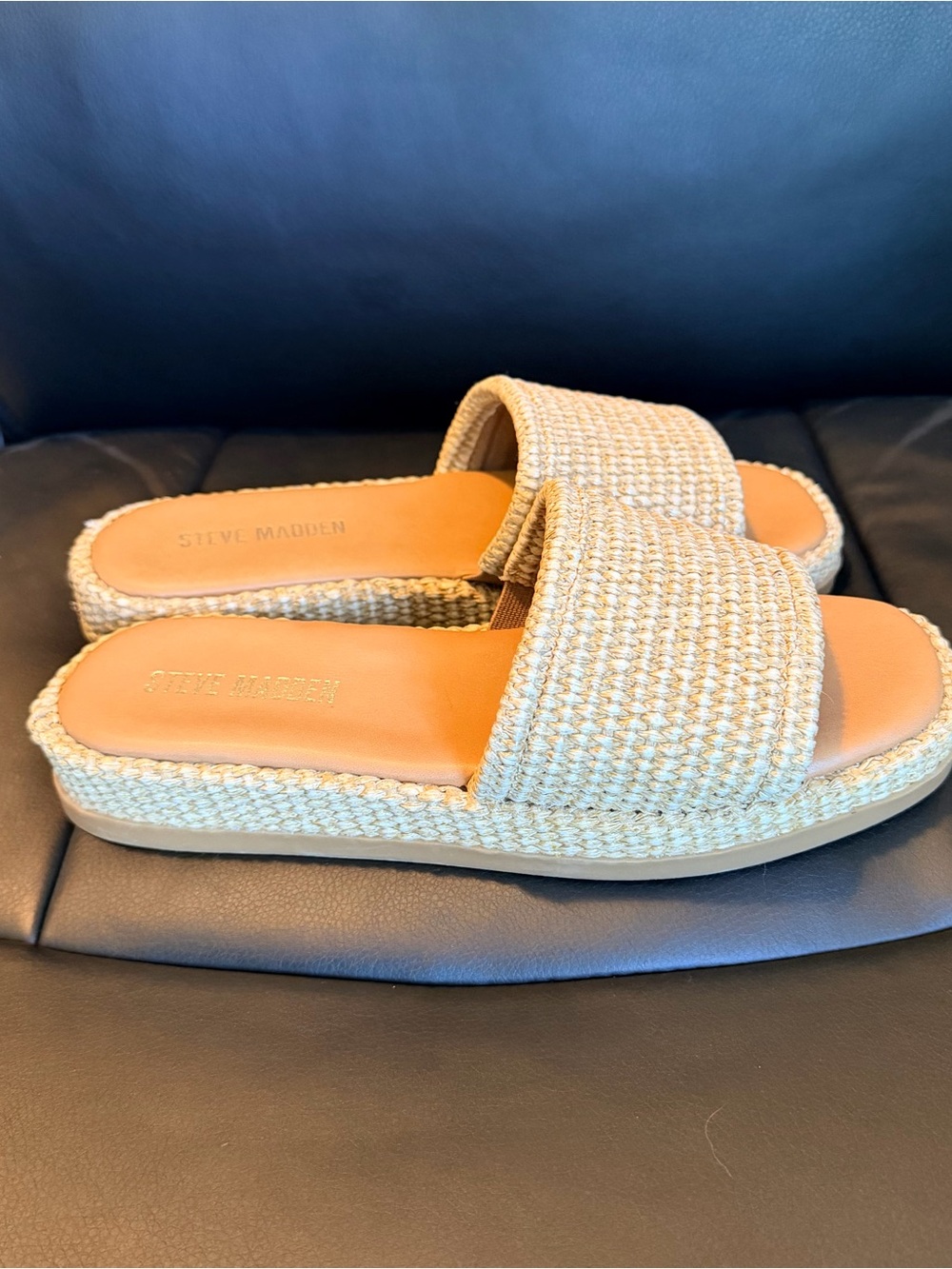 Steve Madden Natural Woven Slide Sandals in Beige - Picture 2 of 5